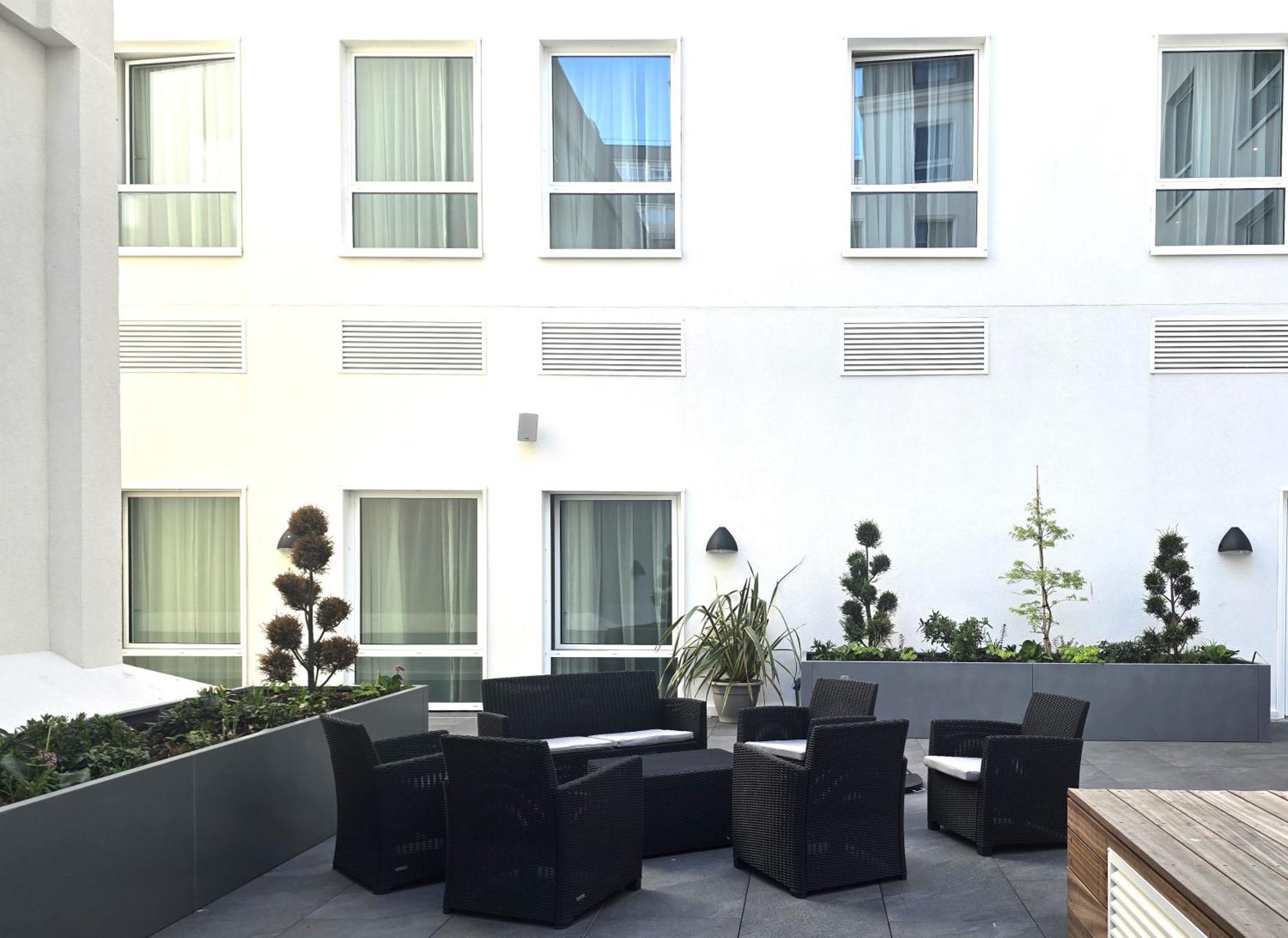 Maldron Hotel Brighton City Centre Exteriör bild